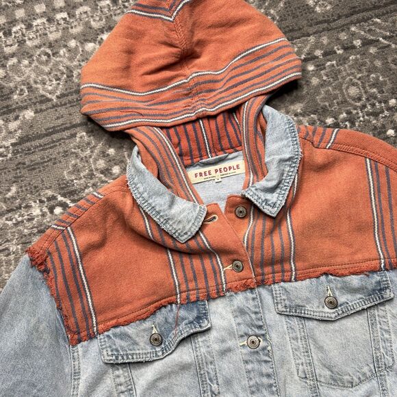 Free People NWT Baja Hooded Jean Denim Jacket Medium Boho Aztec Southwest READ - Picture 4 of 10
